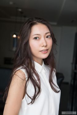 美国色情巜女囚尼基塔